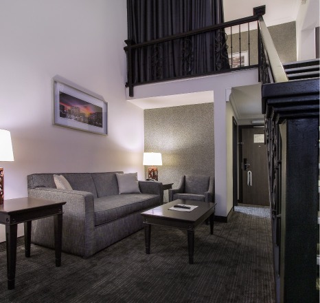Deluxe Suite